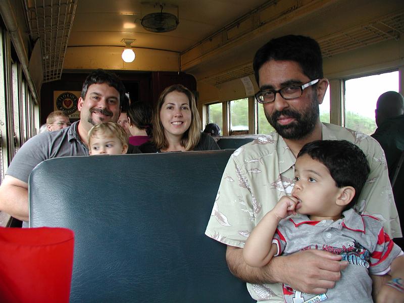 P4180140.JPG - Another view of the same people