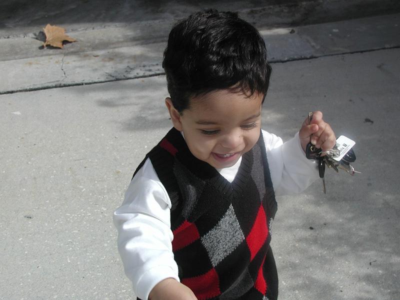 PC160042.JPG - Never let the keys go