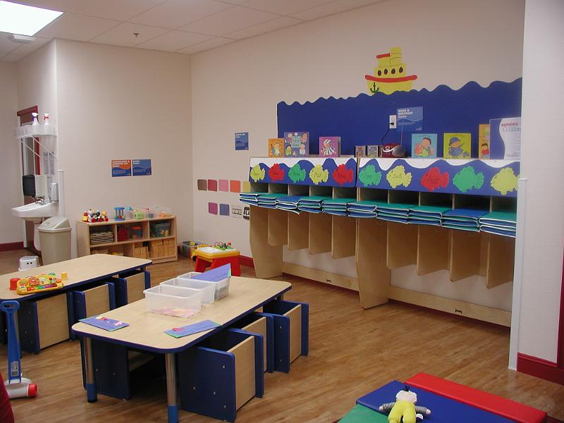 PC160057.JPG - View of the classroom