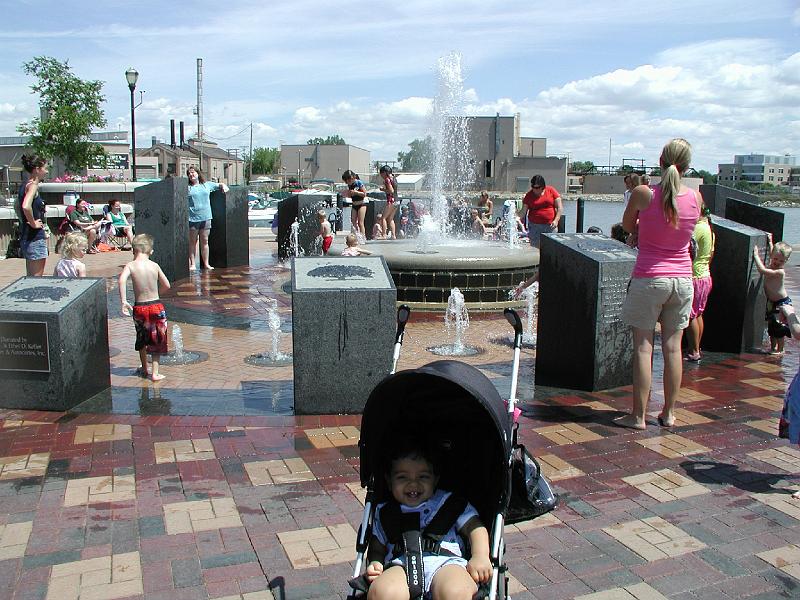 P7090084.JPG - This was a splash park by the river side