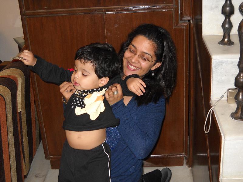 DSCN0127.JPG - Aunt and nephew