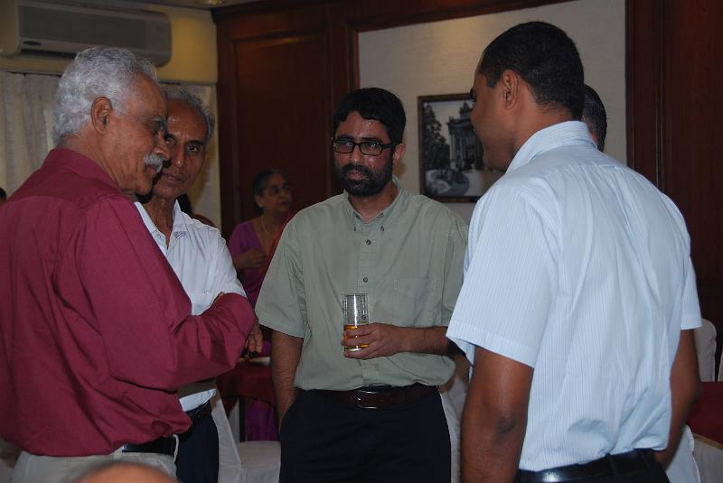 DSC_0060.JPG - A mixture of guests