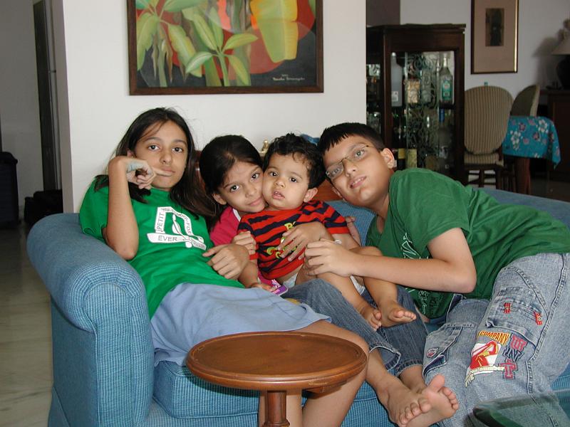 P9170015.JPG - Same bunch of cousins