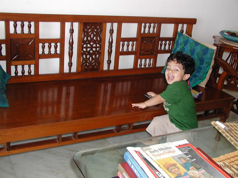 P9180025.JPG - Something must be funny