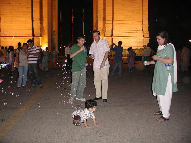 P9300052.JPG - More bubbles