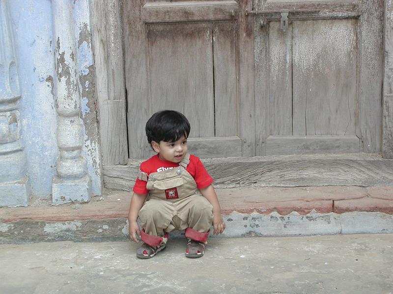 PA290129.JPG - Na - I will just sit here