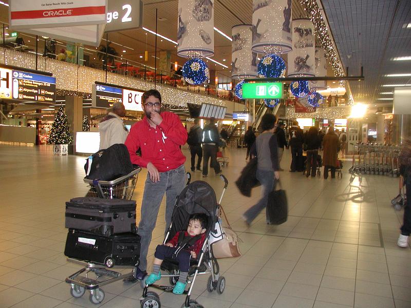 PC060004.JPG - Shipol airport Amsterrdam. Notice all the carry on luggage. It was a 32 hour trip door to door from Delhi to Tampa