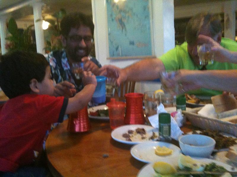 IMG_0208.JPG - Sharing his milk with Fotis