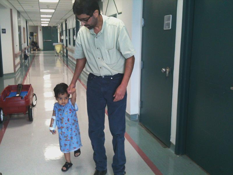 IMG_0253.JPG - The hospital floor also had a kids play room. On the last day we took him there before he was discharged.
