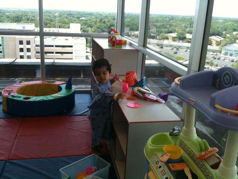 IMG_0261.JPG - A view of Tampa from the play room