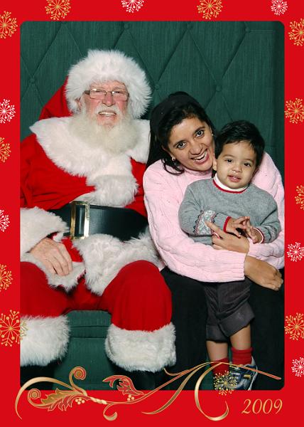 MyPhoto.jpg - This was taken just before Christmas 2009 at the mall. The santa looks harrassed