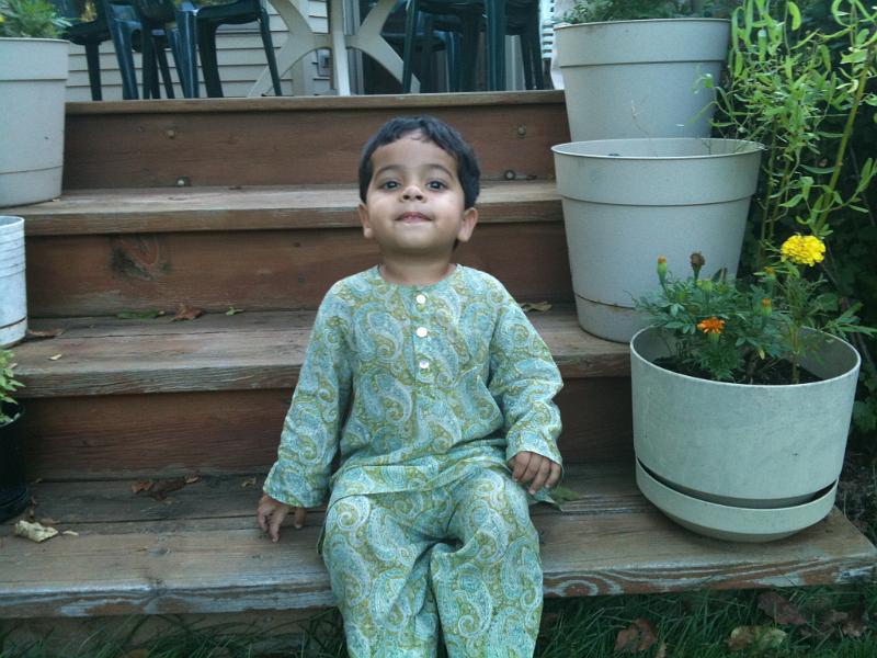 IMG_0469.JPG - Now he lightens up