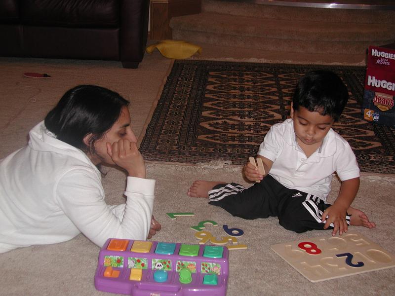 P7050032.JPG - Rohan trying the numbers