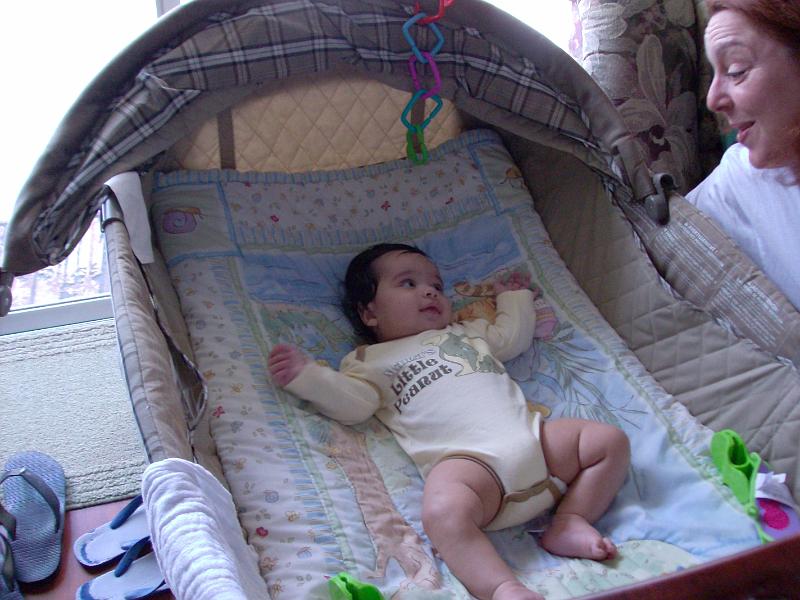 HPIM0990.JPG - Next the mattress in the downstairs crib