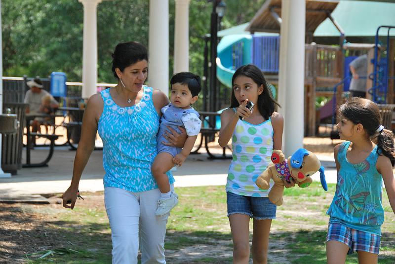 DSC_0663.JPG - Tara says - 'Oh Whatever'