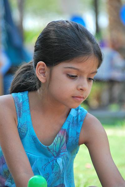 DSC_0690.JPG - Nanditha - the dracula look has been shelved - for now