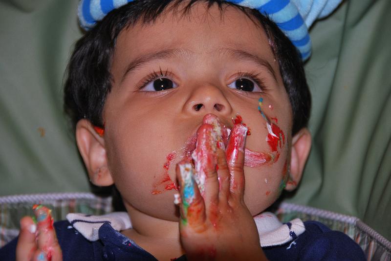 DSC_0823.JPG - Into the mouth