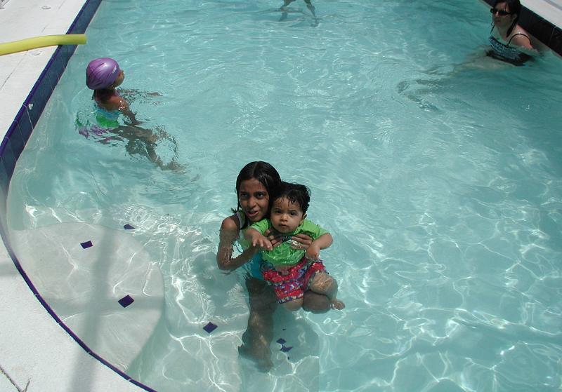 P5260044.JPG - Tara and Rohan