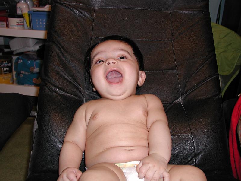 PB080027.JPG - Something must be very funny