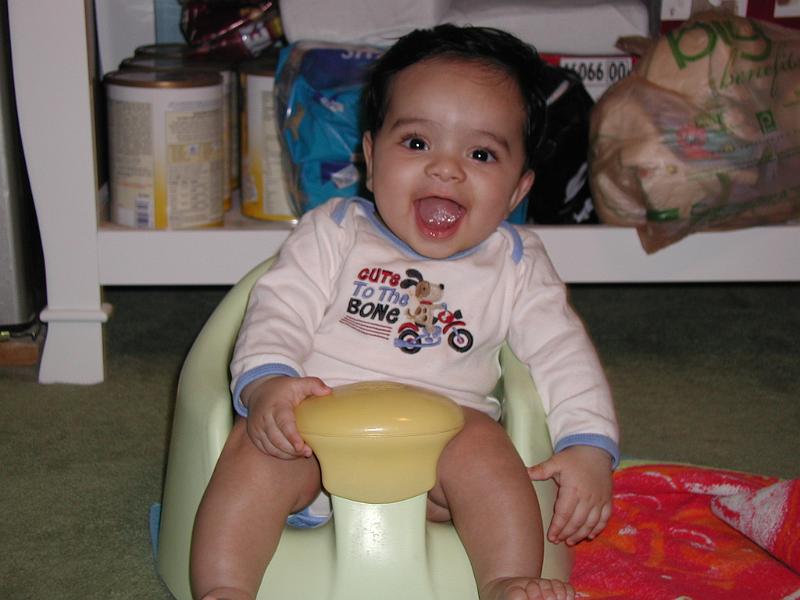 PB130056.JPG - Food's coming