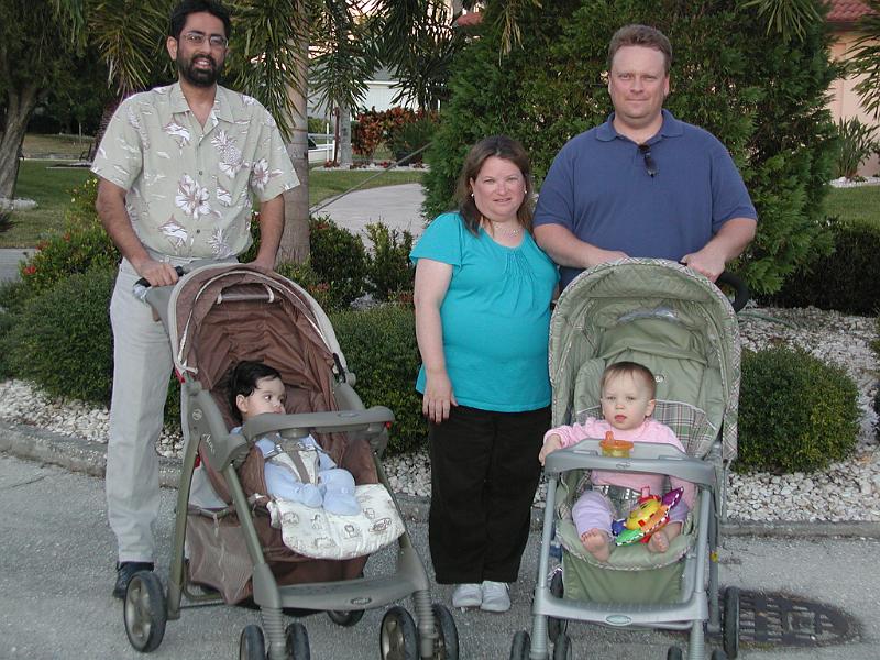 PB270074.JPG - After dinner and before dessert we went for a walk. As you can see it was a warm day