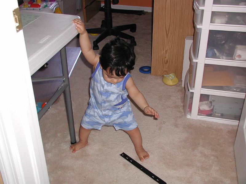 P3300115.JPG - Need a better position to get the ruler