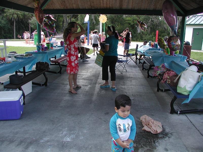 P7100076.JPG - Shy kid